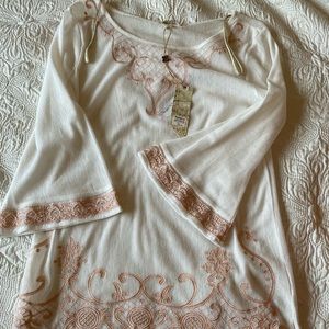 Cream tunic top never worn